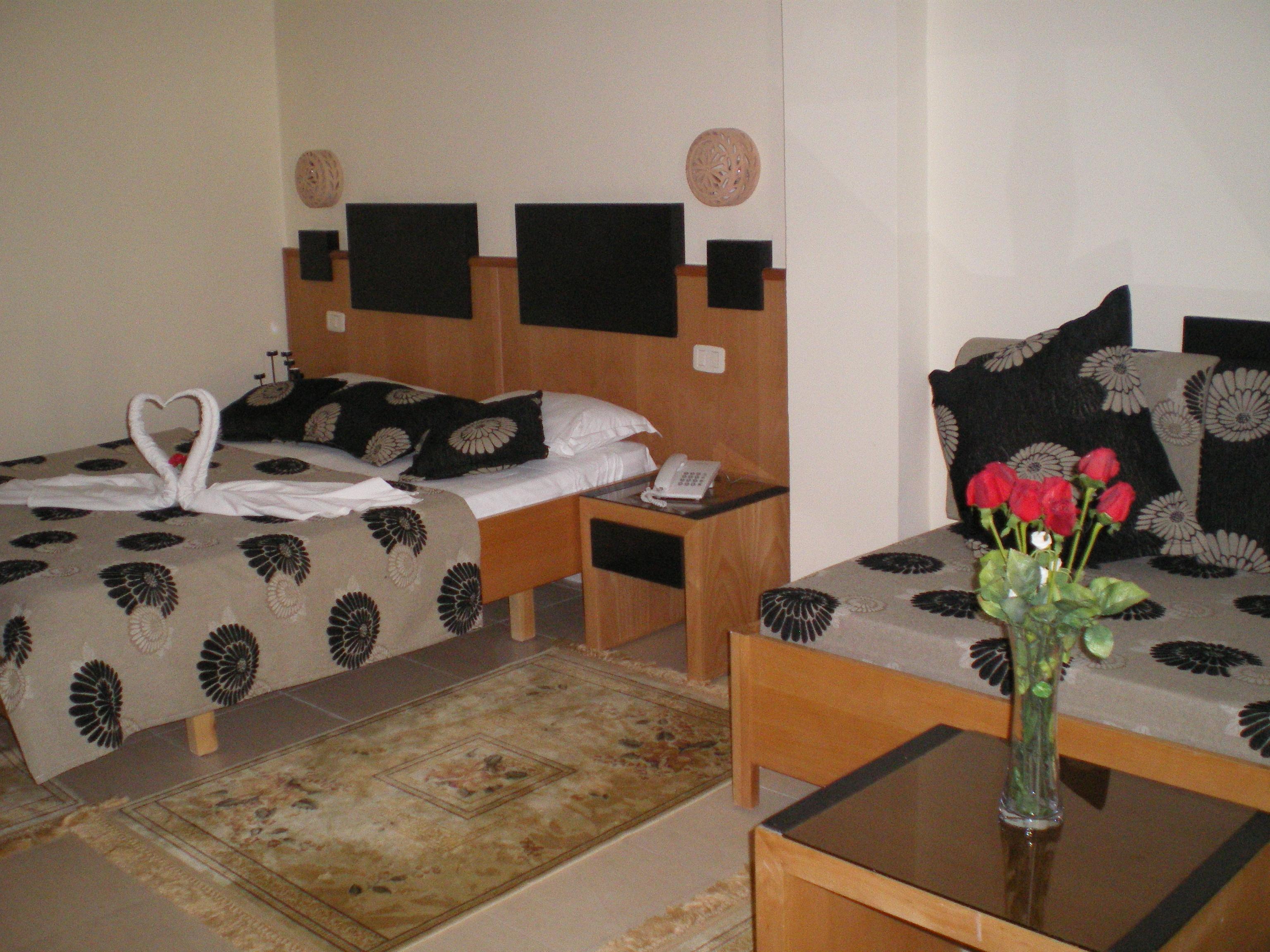 Hotel Les Palmiers Monastir Buitenkant foto