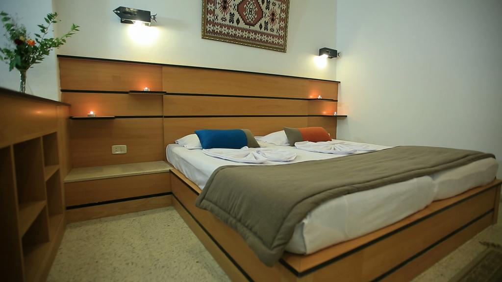 Hotel Les Palmiers Monastir Buitenkant foto