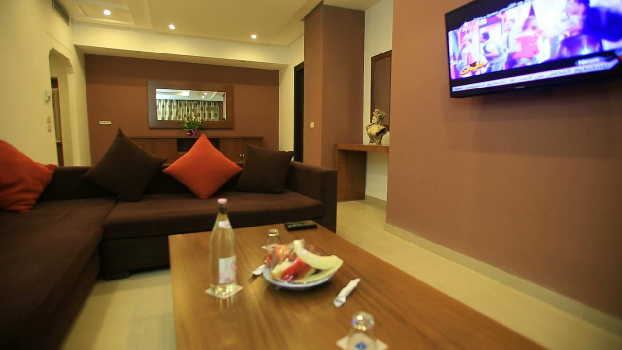 Hotel Les Palmiers Monastir Buitenkant foto