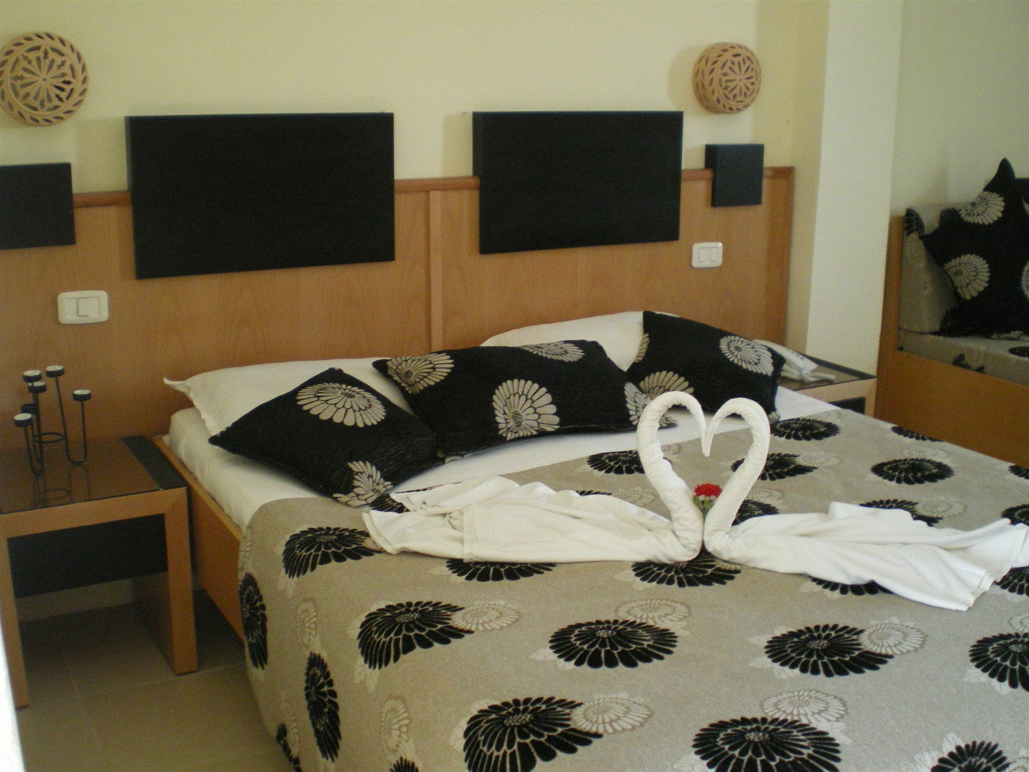 Hotel Les Palmiers Monastir Buitenkant foto